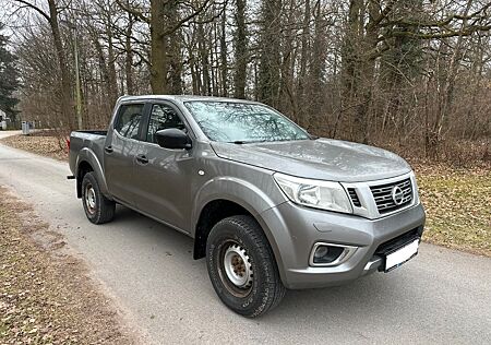 Nissan Navara NP300 Double Cab 4x4 NEU TÜV AHK