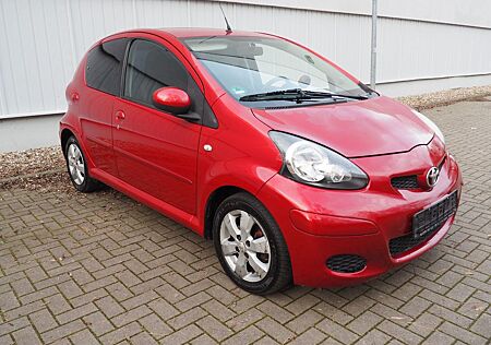Toyota Aygo (X) Aygo AYGO CoolRed TÜV 03/27 SERVICE NEU