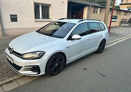 VW Golf Volkswagen 2.0 TDI DSG GTD Variant GTD