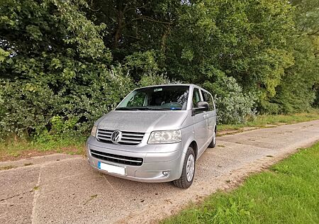 VW T5 Caravelle Volkswagen , Bulli, perfekt für Camper Umbau