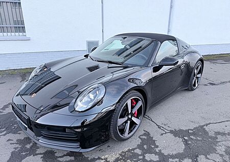 Porsche 992 /911 Targa 4 S/Chrono/SAGA/Bose/GT-L/ACC