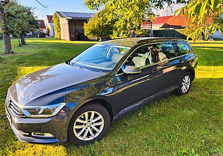 VW Passat Variant Volkswagen 2.0 TDI Comfortline Variant C...