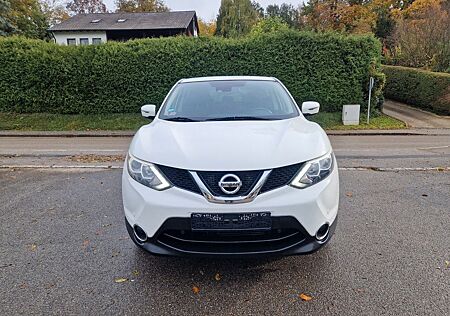 Nissan Qashqai 1.2 DIG-T Xtronic Acenta