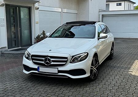 Mercedes-Benz E 400 d 4MATIC T Avantgarde Pano/Widescreen/AHK