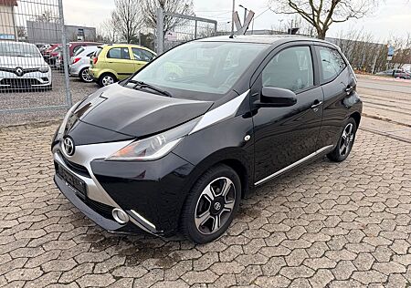 Toyota Aygo (X) -clusiv*Temp.*Klimatr.*Kamera*2.Hand*