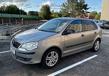 VW Polo Volkswagen 1.2 9N 12V