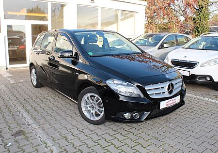 Mercedes-Benz B 180 BlueEff*NAVI*PDC*SHZ