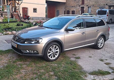 VW Passat Alltrack Volkswagen 2.0 TDI 4MOTION Alltrack Blu...