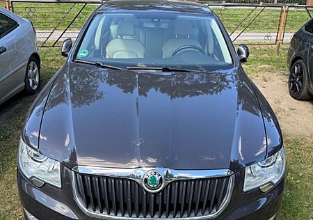 Skoda Superb 1.8 TSI DSG Comfort Comfort