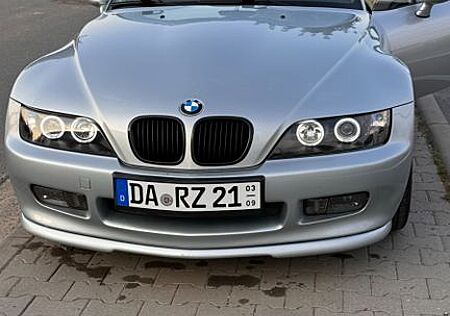 BMW Z3 Roadster 1.9 - Neu TÜV