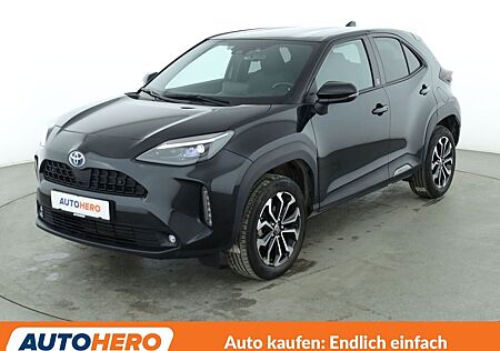 Toyota Yaris Cross 1.5 Hybrid 2WD Team D Aut*NAVI*LED*