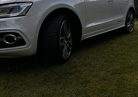 Audi SQ5 3.0 TDI tiptr. quat. exclusive concept e...