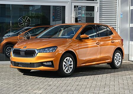 Skoda Fabia 1.0 TSI DSG Top Selection App-Navi LED ...