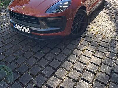Porsche Macan T