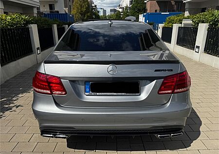 Mercedes-Benz E 350 E350CDI (E63PACK) (AMG Paket) (NardoGrau)