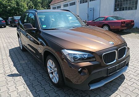 BMW X1 sDrive18i - Klimaautomatik / PDC / SHZ