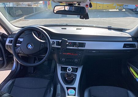 BMW 318 gebraucht kaufen BMW 318d Limousine