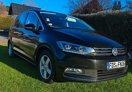 VW Touran Volkswagen 2.0 TDI SCR Highline