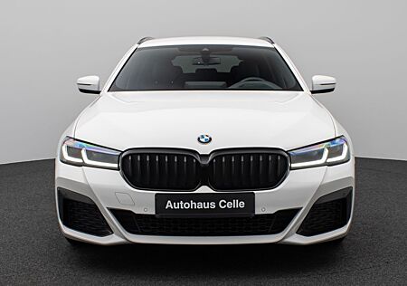 BMW 540d xD Tour M Sport HUD HiFi Laserlicht 19``