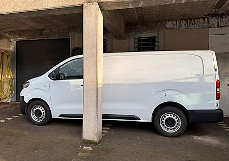 Toyota Proace Max Proace van