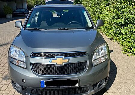 Chevrolet Orlando 2.0 LTZ MT LTZ