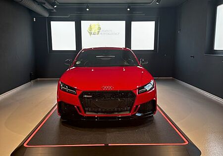 Audi TT RS -
