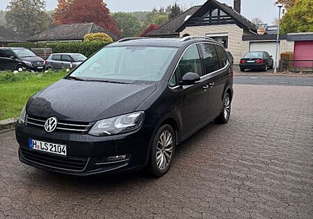 VW Sharan Volkswagen 2.0 TDI DSG 125kW BMotion Tech Highli...