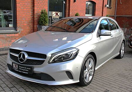 Mercedes-Benz A 180 Urban BlueEfficiency LED&Navi