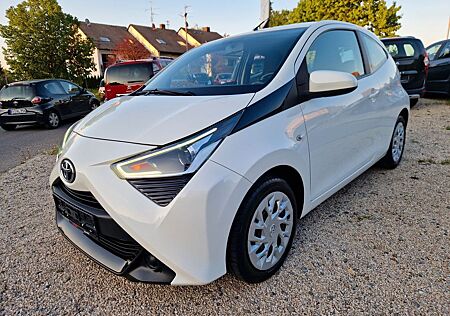 Toyota Aygo (X) Aygo -PLAY 1.HAND/KLIMA/TEMP./PDC/SR&WR