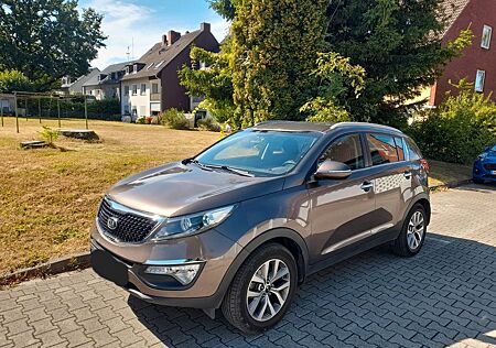 Kia Sportage 1.7 CRDi 2WD/2.Hd./Navi/HU NEU