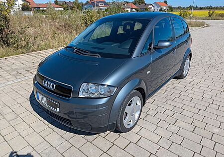 Audi A2 1.6 FSI - TÜV neu und ohne Reparaturstau!