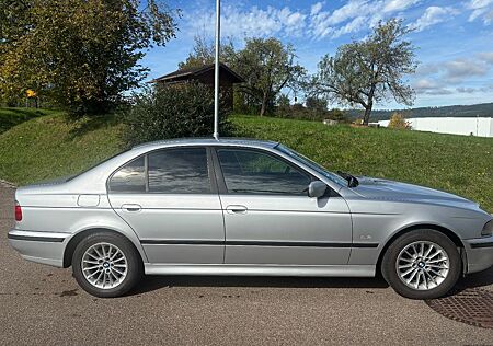 BMW 523i E39