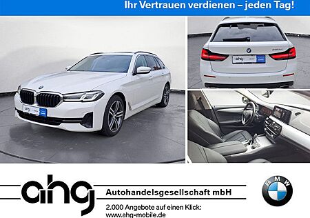 BMW 520dA Touring AHK Panorama-Glasdach Adaptive LED