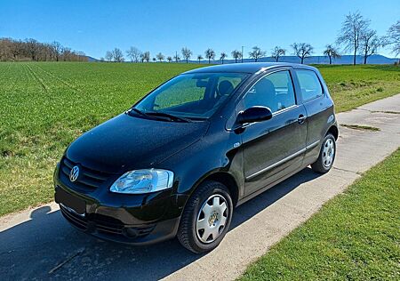 VW Fox Volkswagen 1,2 schwarz Bj. 2007