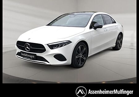 Mercedes-Benz A 200 Limousine +MBUX+Progressive+Wide+Navi+Pano