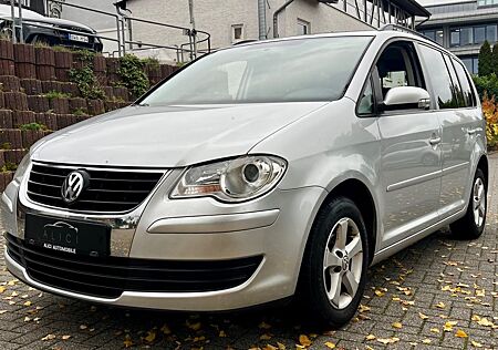 VW Touran Volkswagen Trendline *7-Sitzer* Tempomat