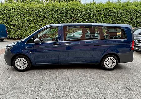 Mercedes-Benz Vito Tourer 114CDI extralang Aut. *8-Sitzer*Navi