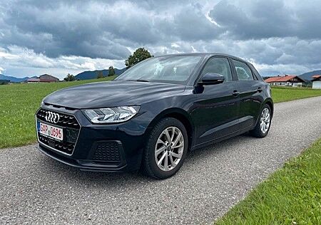 Audi A1 A 1 Sportback TFSI