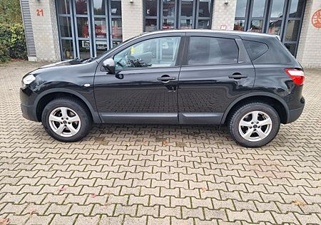 Nissan Qashqai 1.6 Visia Visia