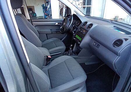 VW Caddy Volkswagen 1,2TSI 77kW BMT Comfortline 5-Sitzer C...