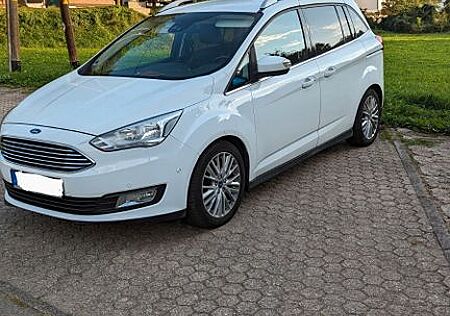 Ford Grand C-Max 1,0 EcoBoost 125 PS Titanium 7Sitzer