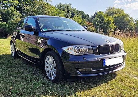 BMW 118d super Zustand Navi*Klima*SH*Blutooth*PDC