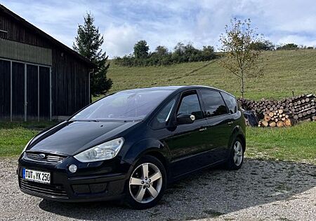 Ford S-Max 2,0 TDCi 103kW DPF Titanium 6-tronic T...