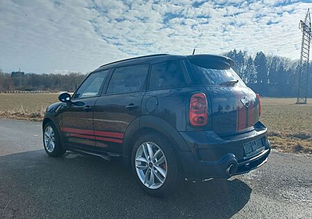 Mini Cooper S Countryman ALL4 *JCW Paket*Pano*AHK*H&K