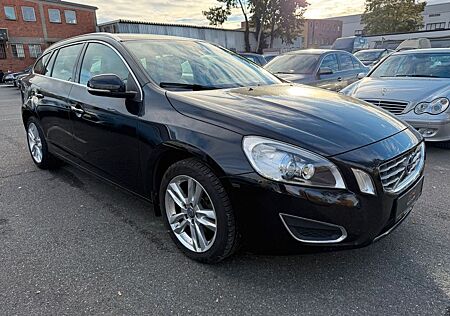 Volvo V60 Kombi Summum