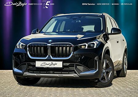 BMW X1 sDrive18d AHK AdLED PanoDach Travel+PremPaket