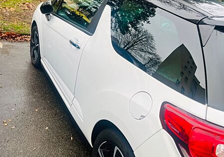 Citroën DS3 VTi 120 SoChic SoChic