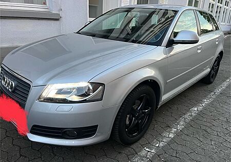 Audi A3 1.6 Ambiente Sportback Ambiente
