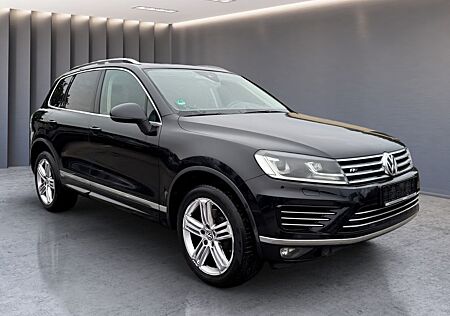 VW Touareg Volkswagen V8 4.2TDI FACELIFT R-LINE*LANE*ACC*AHK*