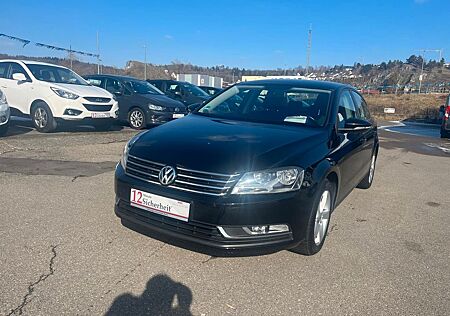 VW Passat Volkswagen Lim. Trendline BlueMotion
